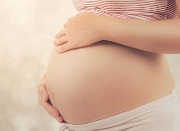 Kobieta w ciąży bez czekania do specjalisty